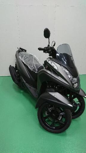 ほぼ新車☆トリシティ125 ABS☆走行距離26キロ