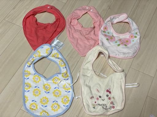 ベビー女の子スタイ５枚セットキムラタンその他 なりこ 高砂のベビー用品 ベビー用ファッション小物 の中古あげます 譲ります ジモティーで不用品の処分