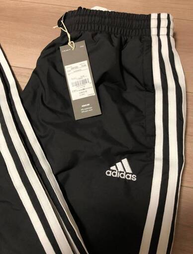 新品 未使用 アディダス Adidas 3本ライン パンツ メンズ Lサイズ 春先のこれからにどうぞ カピバラ 小本 のパンツ メンズ の中古 古着あげます 譲ります ジモティーで不用品の処分