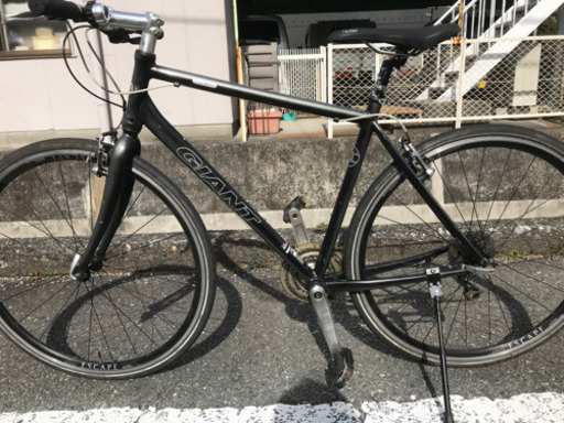 クロスバイク GIANT ESCAPE R3