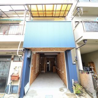 人気のガレージハウスに空きがでます！居住や事務所使用可能です☆敷...