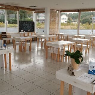 犬と一緒に入れるおしゃれなカフェで働きませんか 瀬山 浩樹 茂原のホールスタッフの無料求人広告 アルバイト バイト募集情報 ジモティー