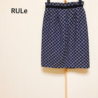 【ネット決済】RULe 立体花柄　スカート