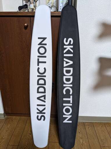 ほぼ新品】ski addiction フリースキー オフトレ用品 - スキー 