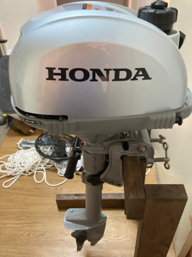 〈2019年製〉ホンダ 2馬力船外機（空冷）