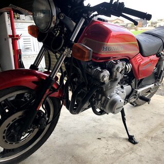 ホンダCB750FインテグラFCの部品取り車です。