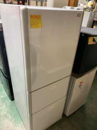 HITACHI 3ドア冷凍冷蔵庫　265L お持ち帰りでお得　2010年製