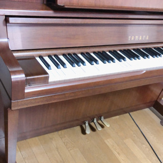 美品】最もグランドピアノに近いアップライト♪ヤマハ・ハイグレード木目調
