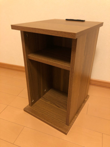 【価格交渉可】【新品・美品】サイドテーブル　キャビネット　2口コンセント
