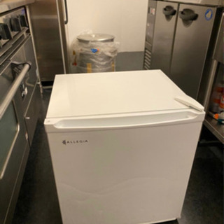 2019年製　ALLEGiA(アレジア) 小型冷凍庫（36L)