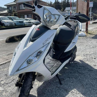 KYMCO VJR125 バッテリー新品 タンデムバー！ 激安小型！ 走行テスト済み 通勤通学におすすめ♪ 関東圏内即日配送可能です！
