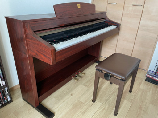 YAMAHA Clavinova CLP-330M