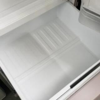 【3ドア冷蔵庫】上段が届きやすいタイプ☆人気のピンクです♪