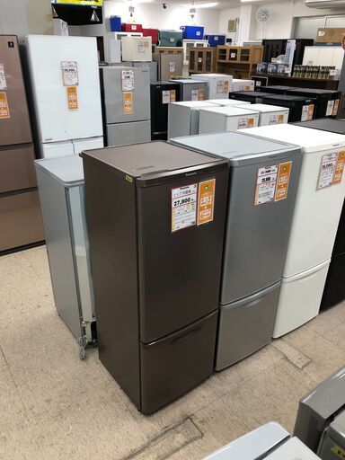 新生活❕まるっと、そろえるリサイクルショップ❕ 軽トラ”無料”貸出・購入後取り置きにも対応 ❕ 一人暮らしにゆとりの168L Panasonic 冷蔵庫。