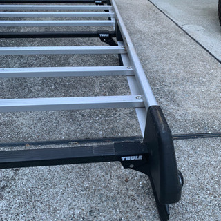＊売却済Thule ハイエース用ルーフキャリア