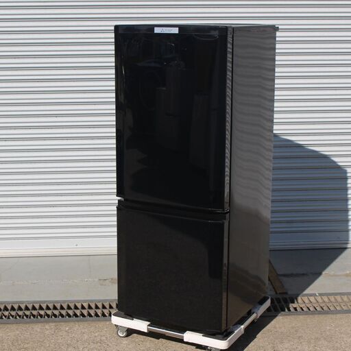 T605) MITSUBISHI 三菱 高年式 2019年製 2ドア冷凍冷蔵庫 MR-P15D-B 146L サファイヤブラック 一人暮らし 単身 向け