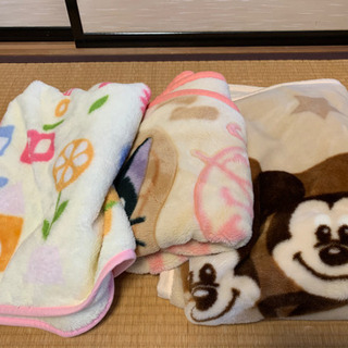 【ネット決済】幼児用布団や毛布など　美品です