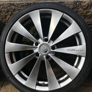 18インチホイル中古(日産セレナ)