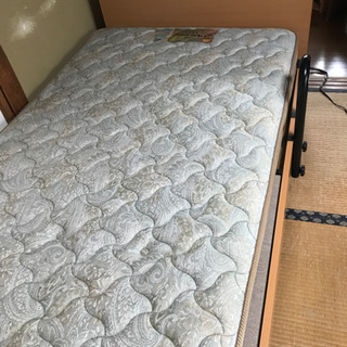 美品！ニトリ介護用電動ベッド定価149000円