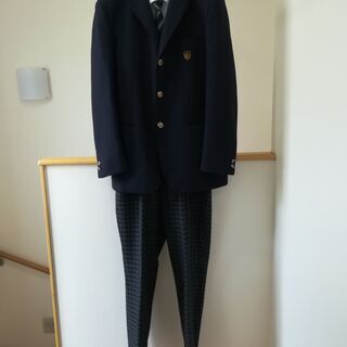 愛媛県東温高校制服　冬用男子　美品(3ケ月程度の使用）　※カバン、ヘルメット付き