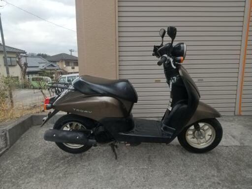 バッテリー、オイル、後ろタイヤ新品　前タイヤ約9分山　ホンダ　トゥデイ　インジェクション