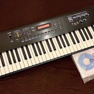 Roland JUNO-D Limited Edition 純正ケース付き 美品