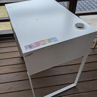 IKEA 学習デスク