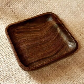 木製トレー　皿　木彫り　エスニック　無垢材　タイ　バリ　アジアン雑貨