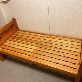 木製ベッド（シングル）