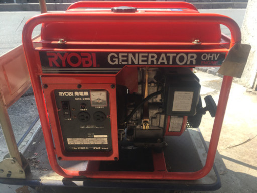 ☆発電機　RYOBI  2.2KV☆