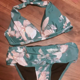 【⠀新品  】フリル 水着 ビキニ