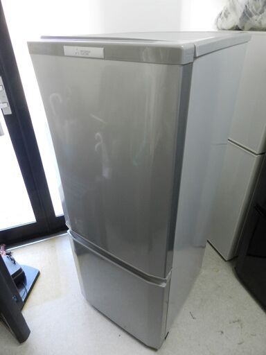 都内近郊送料無料 三菱 ノンフロン冷凍冷蔵庫 146L 2015年製