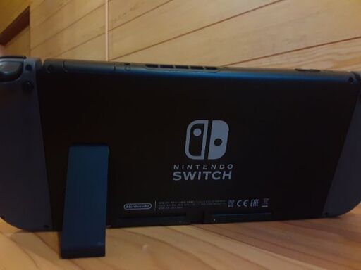 Nintendo Switch充電器以外付属
