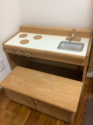 ままごとキッチン　小物多数