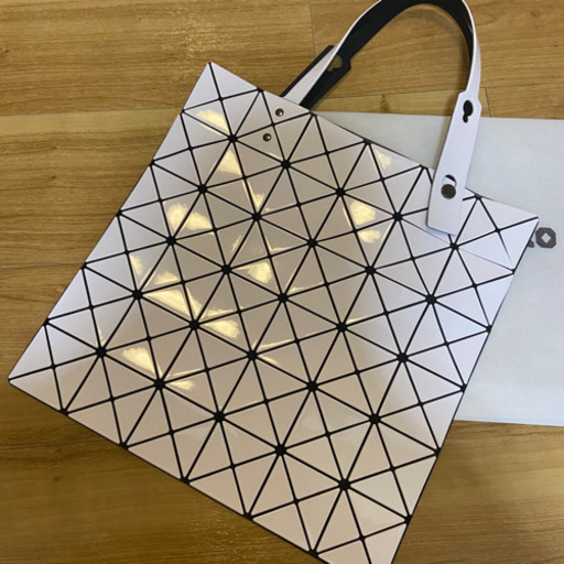 イッセイミヤケ トートバッグ ISSEY MIYAKE BAOBAO