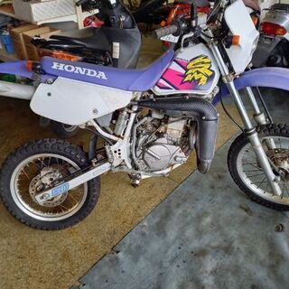原付きバイク売ります。　自賠責付きホンダCRM50後期 原付きバイク売ります。 自賠責付きホンダCRM50後期