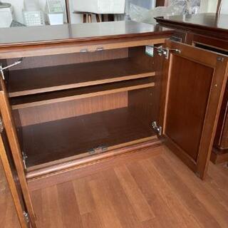 マルニ ローボード二点