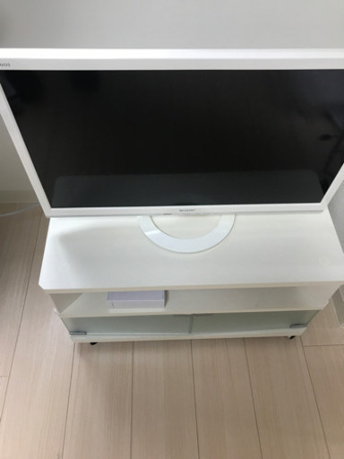 新規問い合わせ不可　テレビ　SHARP AQUOS 2017年製　外付けハード、テレビ台付き