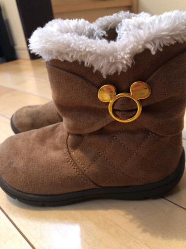 ミッキー子供用ムートンブーツ ka 南鳩ヶ谷のキッズ用品 子供用シューズ の中古あげます 譲ります ジモティーで不用品の処分