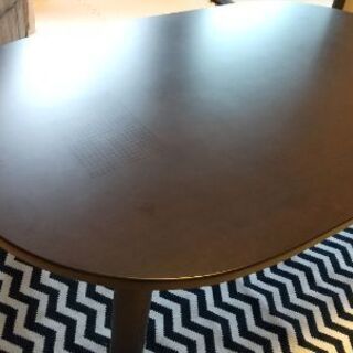 無印良品の楕円形こたつテーブル