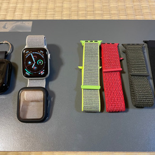 Apple Watch 4 44mm GPSモデル シルバー色(傷がない)