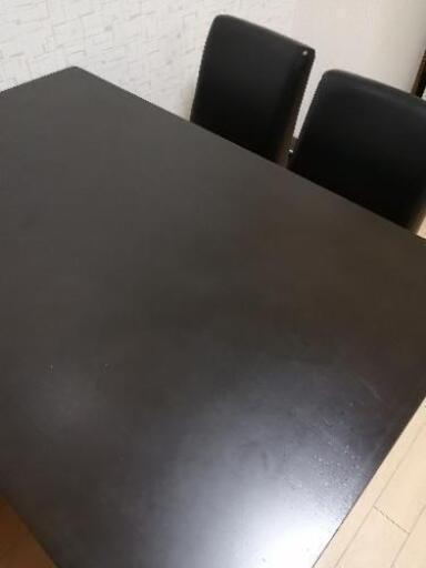 ダイニングテーブル(引き取り決定済)