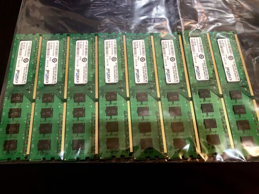 Crucial  DDR3 1600MHz 8GB x 8（計64GB）