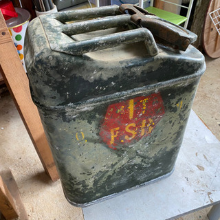 アメリカ軍　ミリタリー　コンテナ、携行缶セット アメリカ軍 ミリタリー コンテナ、携行缶セット