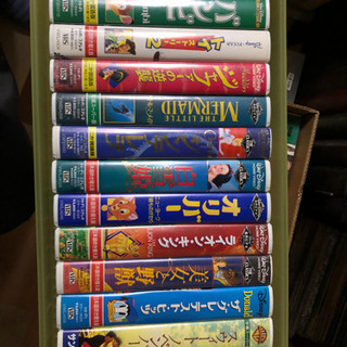 VHSセット（デッキも2000円であります。）