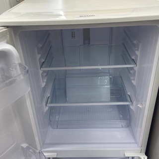 4/22💗SHARP/シャープ 冷蔵庫 SJ-D14B-W 2015年製 137L 2ドア💗