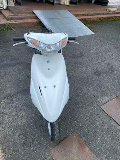 スズキ アドレスV50 白