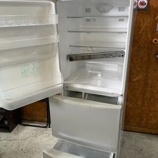 キッチン家電 H2001 シャープ 3ドア冷蔵庫 両開き シルバー
