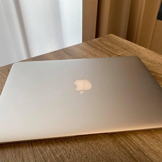 お譲り先決まりました）MacBook Air 13インチ Early 2015年