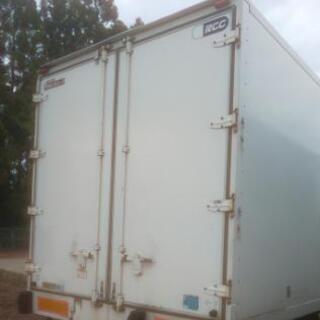 【香取市山之辺】【鍵付き】【横扉付き】美品 保冷コンテナ 長さ約610cm×幅231cm×高さ250cmくらい 配送可 No.B-8 香取市山之辺】【鍵付き】【横扉付き】美品 保冷コンテナ 長さ約610cm